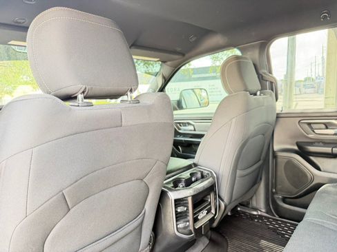 Used 2019 RAM 1500 Big Horn AWD/4WD image 37