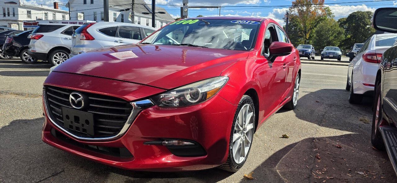 Used 2017 MAZDA MAZDA3 Touring FWD image 3