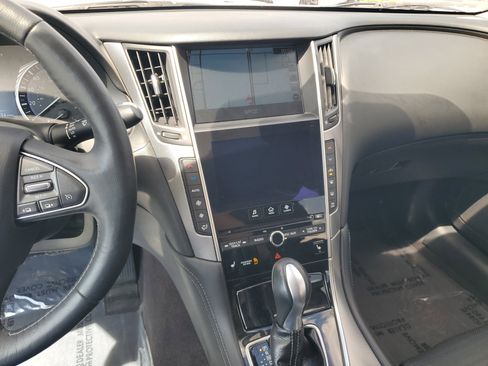 Used 2017 INFINITI Q50 3.0t Premium w/ 3.0T Premium Plus Package image 20