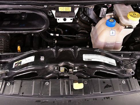 Used 2025 RAM ProMaster 3500 w/ Convenience Group FWD image 33