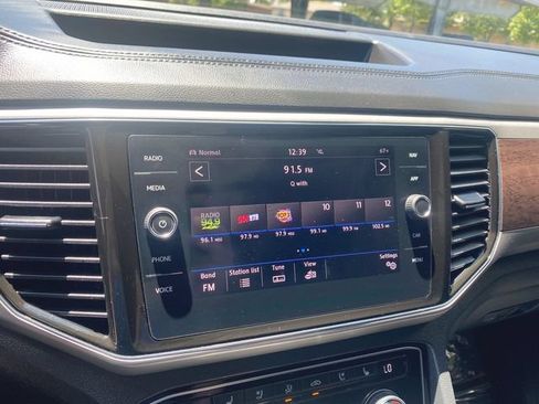 Used 2019 Volkswagen Atlas SEL Premium AWD/4WD image 16