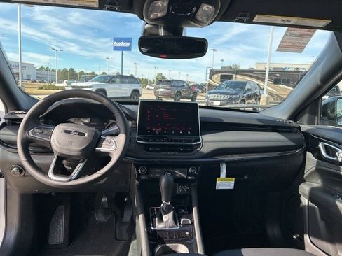 New 2026 Jeep Compass Latitude AWD/4WD image 35