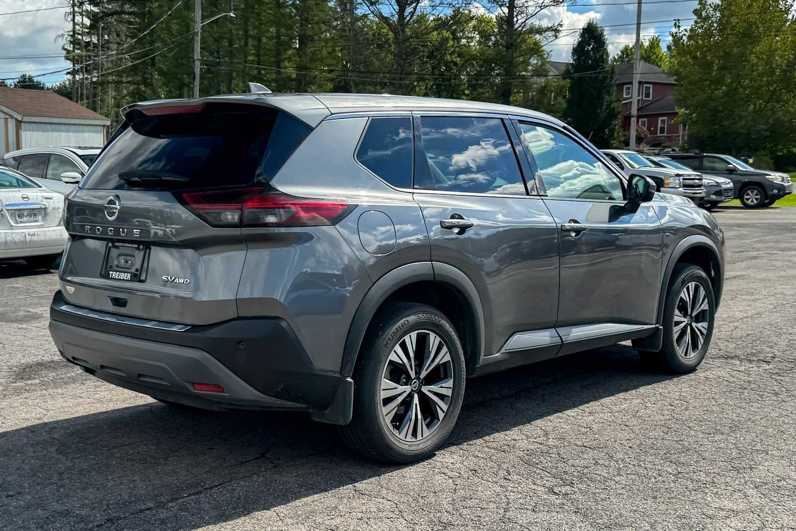 Certified 2021 Nissan Rogue SV AWD/4WD image 3