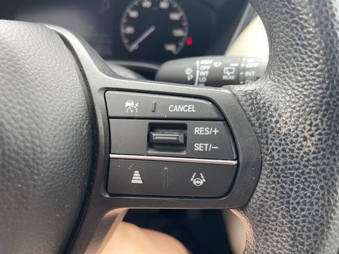 Used 2024 Honda HR-V LX image 24