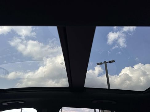 New 2026 Mercedes-Benz GLC 300 GLC 300 image 7