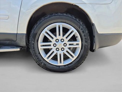 Used 2014 Chevrolet Traverse LT w/ All-Star Edition FWD image 9