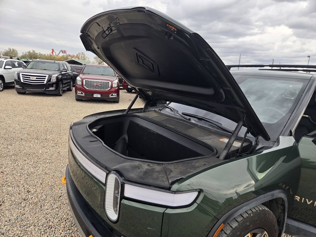 Used 2022 Rivian R1T Adventure AWD/4WD image 24
