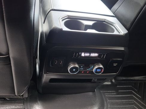 Used 2020 Ford Expedition Limited RWD image 9