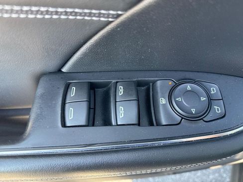 Certified 2022 Buick Envision Preferred FWD image 22