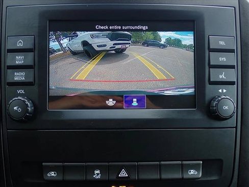 Used 2023 Mercedes-Benz Metris Passenger image 19