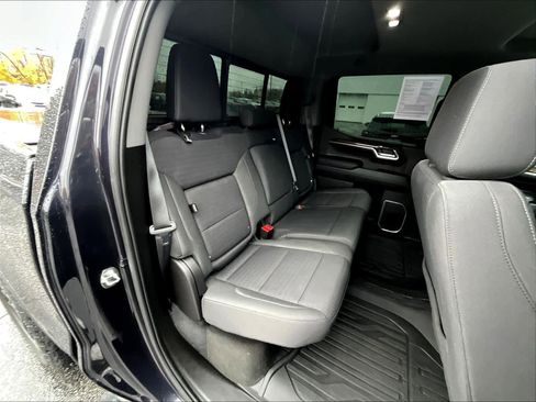 Used 2022 GMC Sierra 1500 Elevation image 15