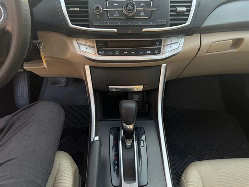 Used 2015 Honda Accord LX image 14