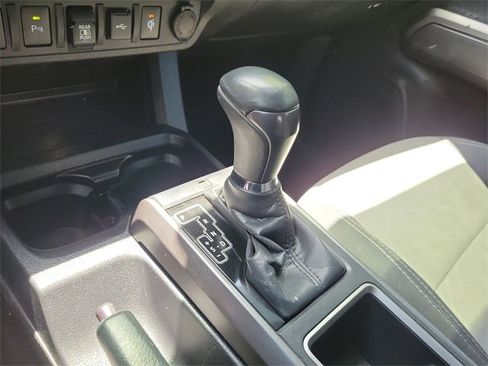 Used 2023 Toyota Tacoma TRD Off-Road image 20