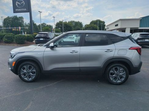 Used 2026 Kia Seltos LX FWD image 7