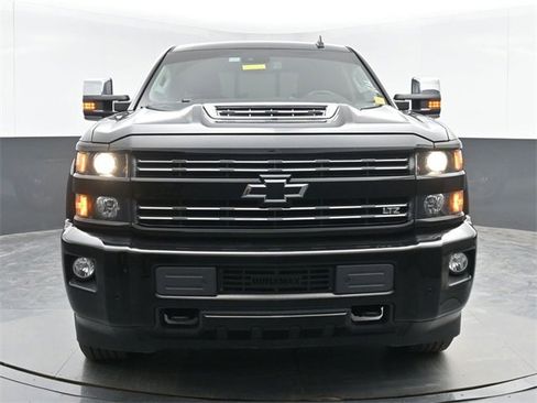 Used 2019 Chevrolet Silverado 2500 LTZ w/ Duramax Plus Package image 5