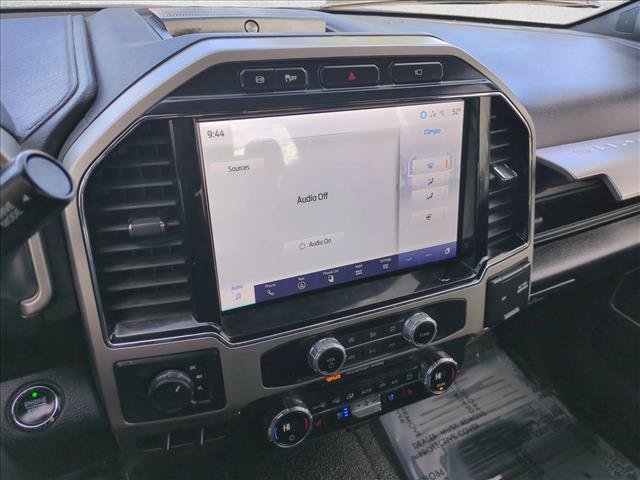 Used 2022 Ford F350 4x4 Crew Cab Super Duty image 14