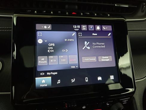 Used 2023 Jeep Grand Cherokee Altitude AWD/4WD image 23
