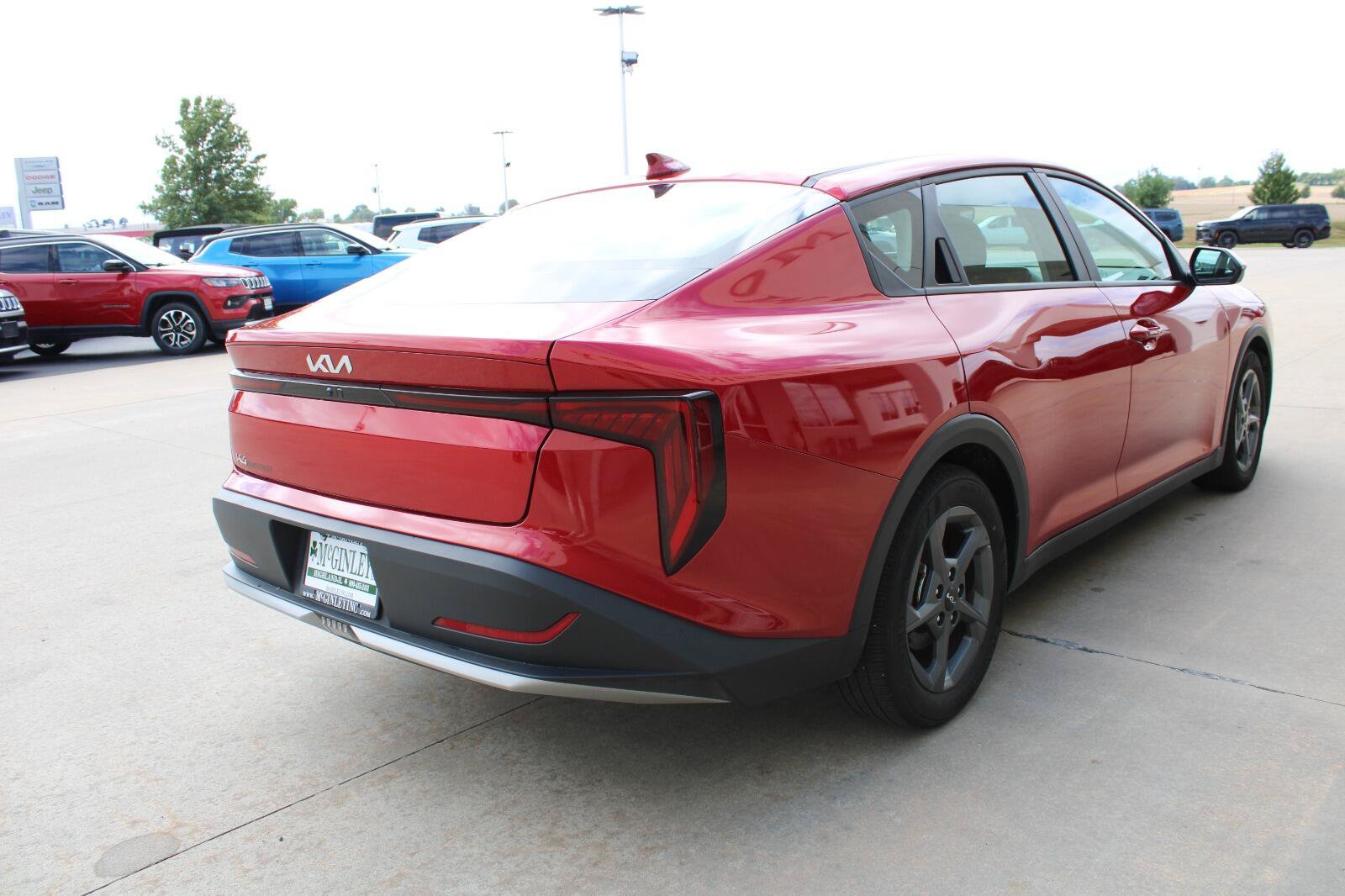 Used 2025 Kia K4 FWD image 7