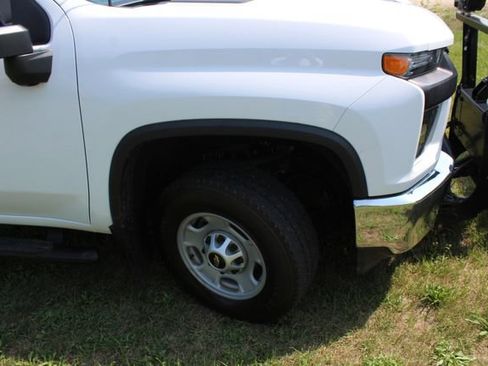 Used 2022 Chevrolet Silverado 2500 W/T w/ WT Fleet Convenience Package AWD/4WD image 6
