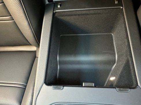 Used 2026 Porsche Cayenne S image 34