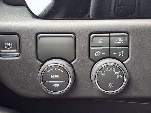 New 2026 Chevrolet Silverado 1500 LT w/ Safety Package image 9