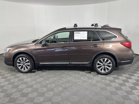 Used 2019 Subaru Outback 3.6R Touring w/ Protection Package #1 AWD/4WD image 4