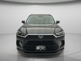 Used 2025 Toyota Grand Highlander AWD video 2
