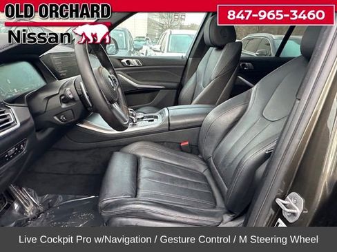 Used 2022 BMW X5 xDrive40i w/ M Sport Package image 16