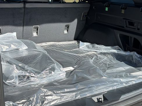 New 2026 Subaru Outback Limited AWD/4WD image 27