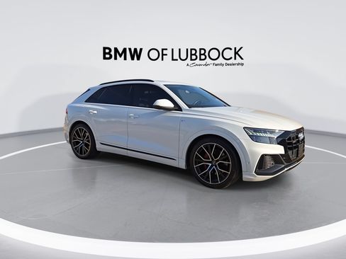 Used 2021 Audi Q8 Prestige w/ Prestige Package AWD/4WD image 2