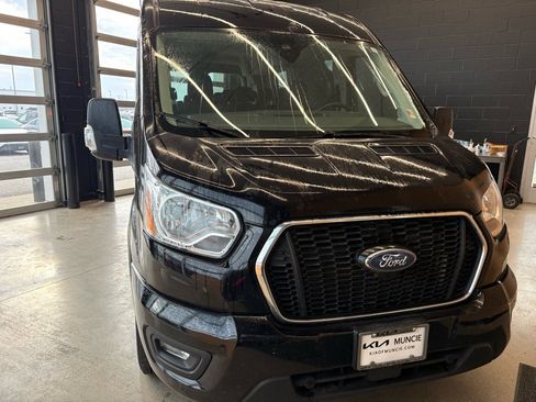 Used 2021 Ford Transit 350 XLT image 3