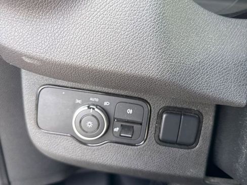 Used 2023 Mercedes-Benz Sprinter 1500 image 16