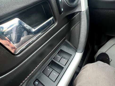 Used 2011 Ford Edge Limited w/ Canadian Touring Pkg image 22