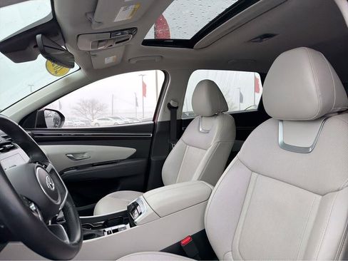 Used 2022 Hyundai Tucson SEL w/ Convenience + Premium Package image 16
