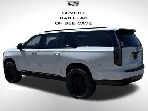 New 2026 Cadillac Escalade ESV Sport w/ Touring Package image 7