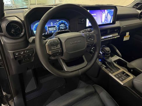 Certified 2025 Toyota Land Cruiser image 2