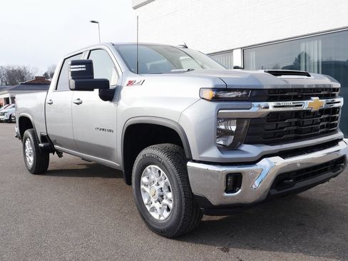 New 2026 Chevrolet Silverado 2500 LT w/ All Star Edition image 2