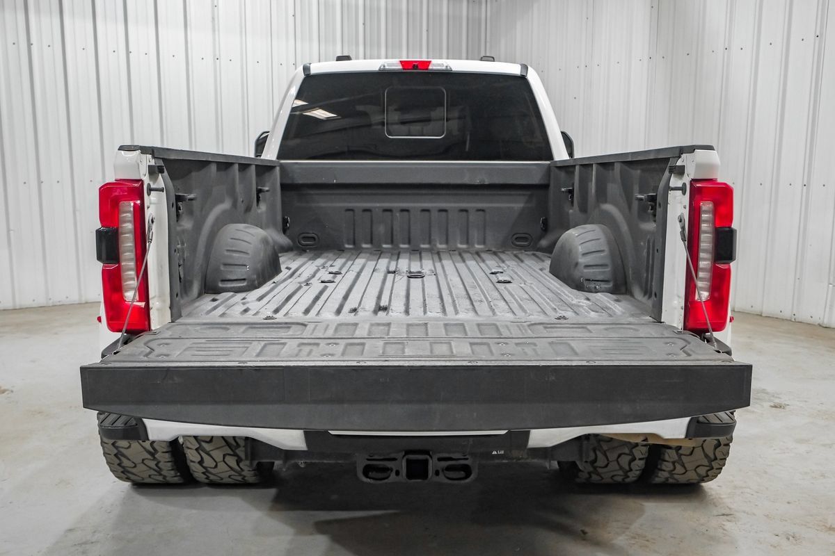 Used 2023 Ford F350 Lariat w/ Tow Technology Package AWD/4WD image 59