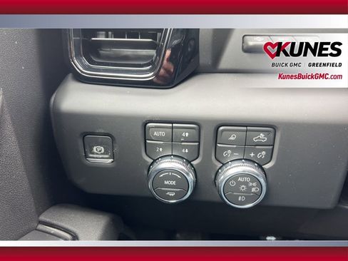 New 2026 GMC Sierra 1500 AT4 w/ AT4 Premium Package image 21