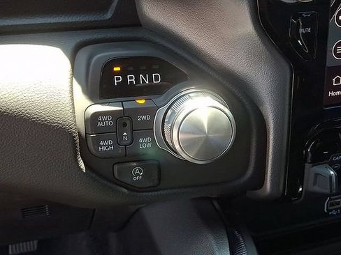 New 2026 RAM 1500 Laramie AWD/4WD image 10