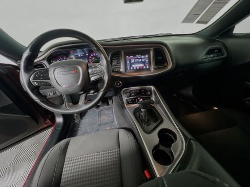 Used 2019 Dodge Challenger SXT w/ Blacktop Package RWD image 30