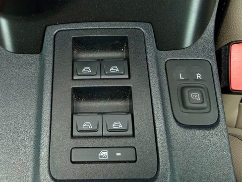 Used 2022 Ford Bronco Wildtrak AWD/4WD image 30