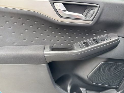 Used 2020 Ford Escape SE AWD/4WD image 33