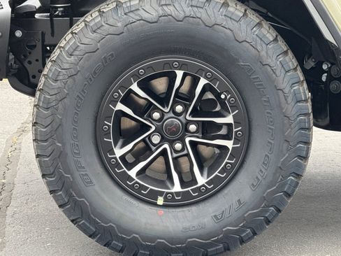 New 2026 Jeep Wrangler Unlimited Rubicon AWD/4WD image 26