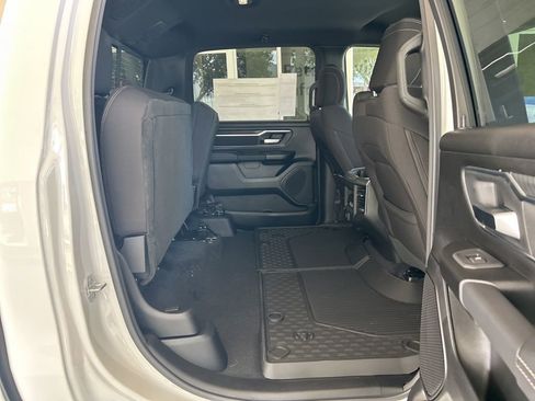 Used 2025 RAM 1500 Big Horn image 27