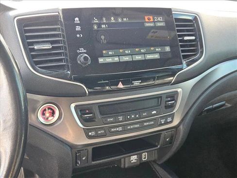 Used 2021 Honda Pilot EX-L image 12