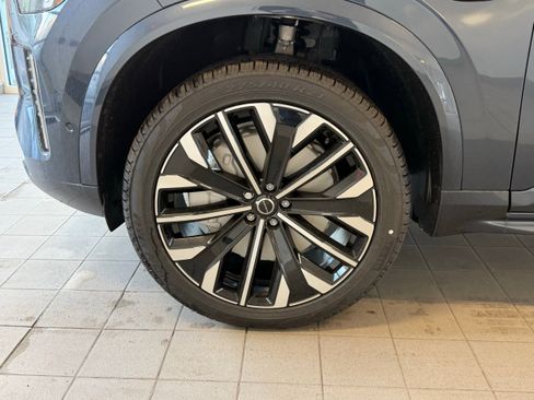 New 2026 Volvo XC90 T8 Ultra w/ Protection Package Premier AWD/4WD image 9