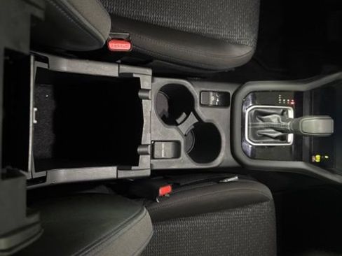 Used 2025 Subaru Forester Premium AWD/4WD image 33
