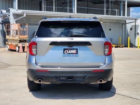 Used 2022 Ford Explorer ST-Line w/ Class IV Trailer Tow Package RWD image 6