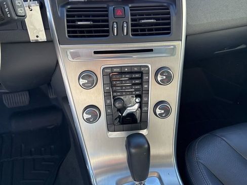 Used 2012 Volvo XC60 3.2 image 20